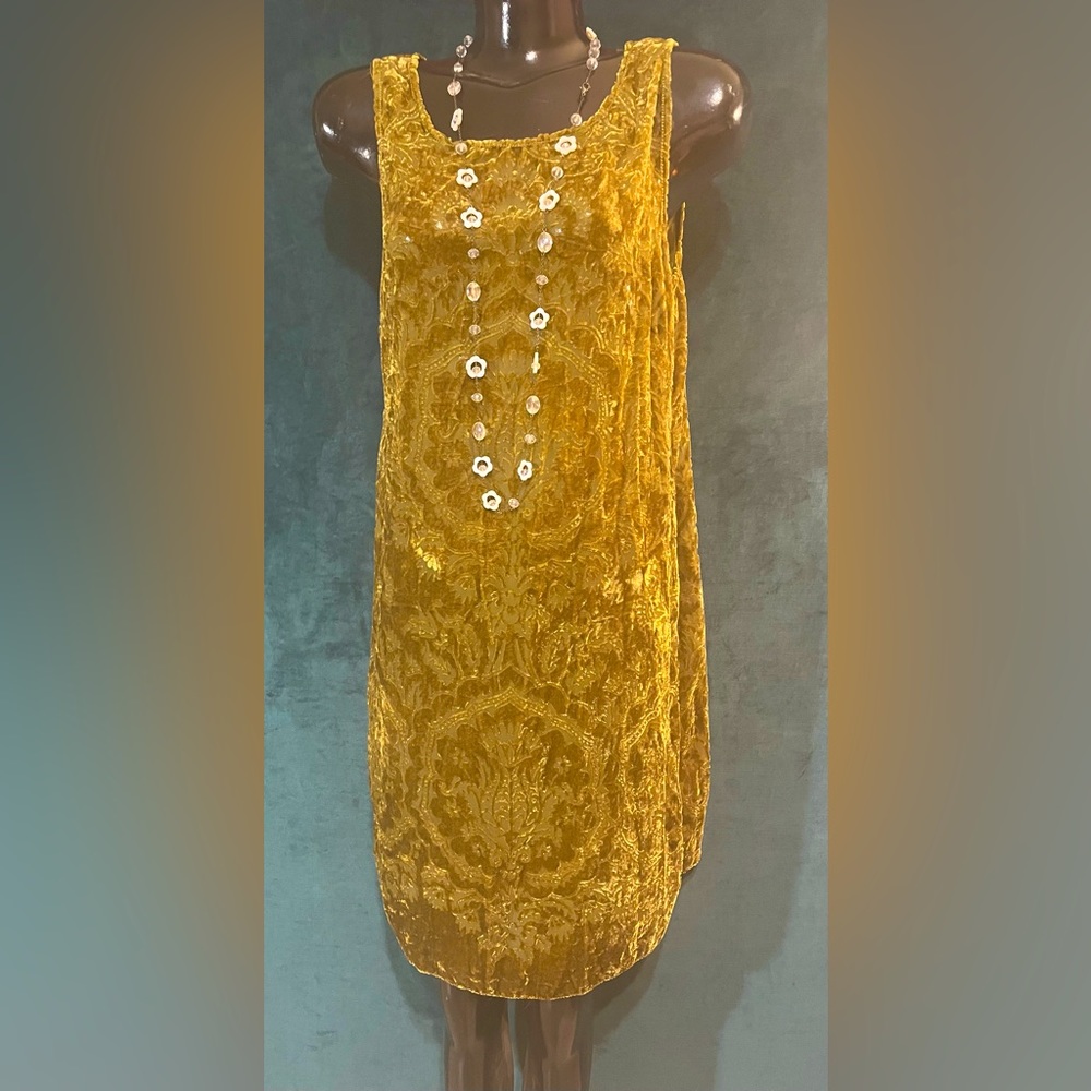 Chelsea & Violet Green Sheer Velvet Burnout Dress Size Large